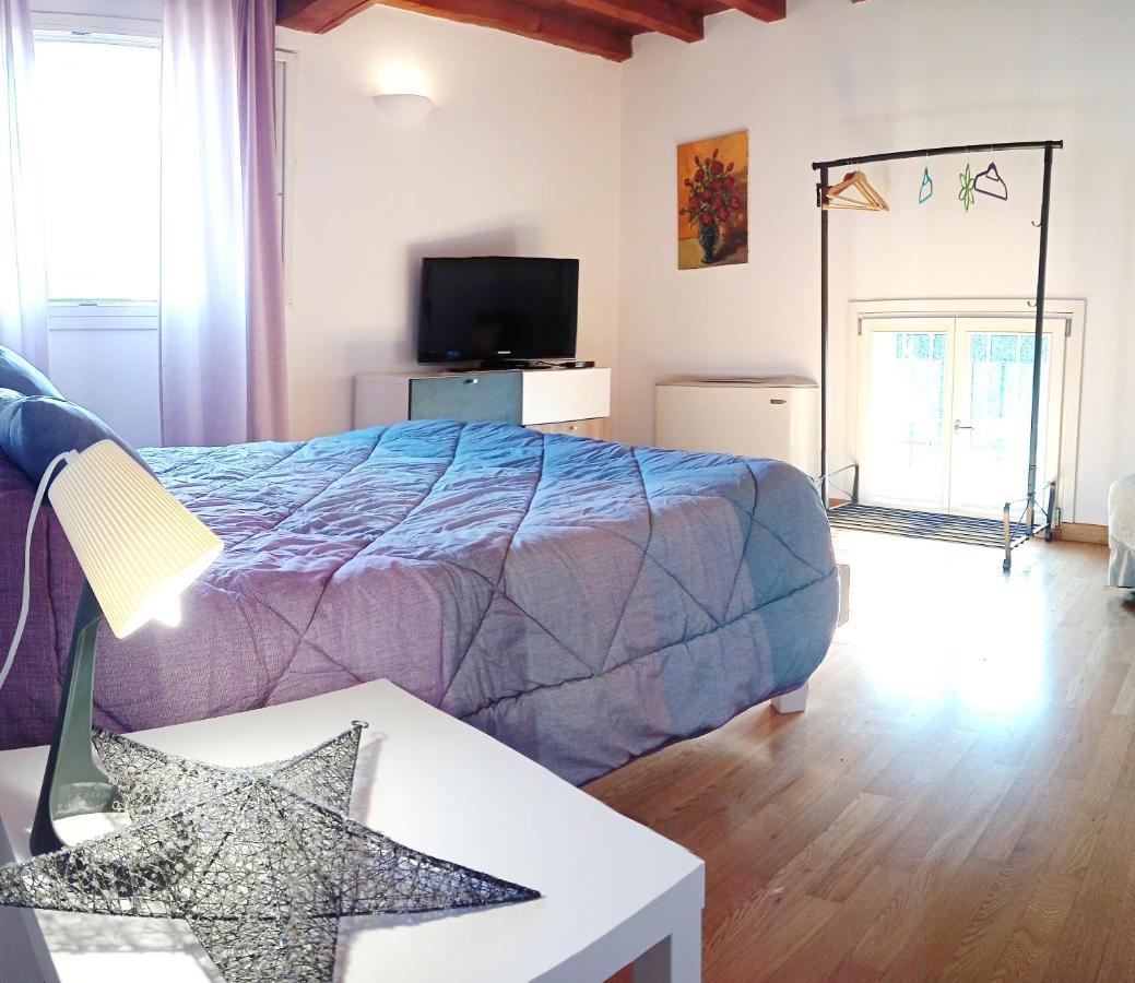 La Casa Di Cavazzona Appartement Buitenkant foto