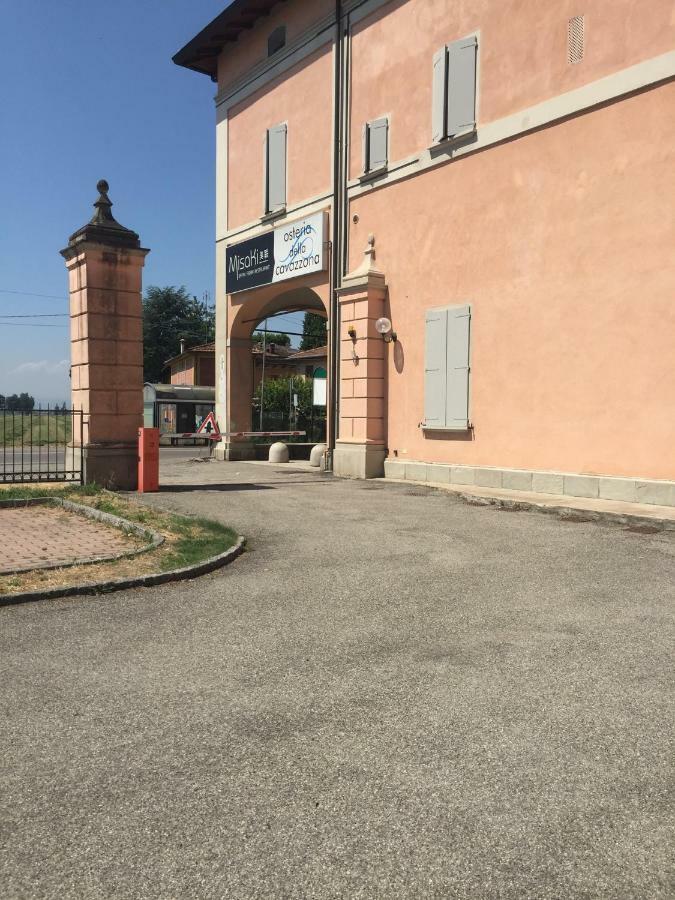 La Casa Di Cavazzona Appartement Buitenkant foto